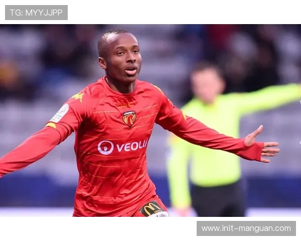 洛里昂主场不败金身延续，攻防均衡堪称法甲“主场龙”