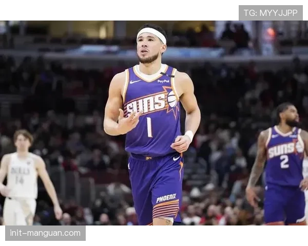 太阳队更新：德文·布克脚部酸痛，但预计可以出战系列赛第四场